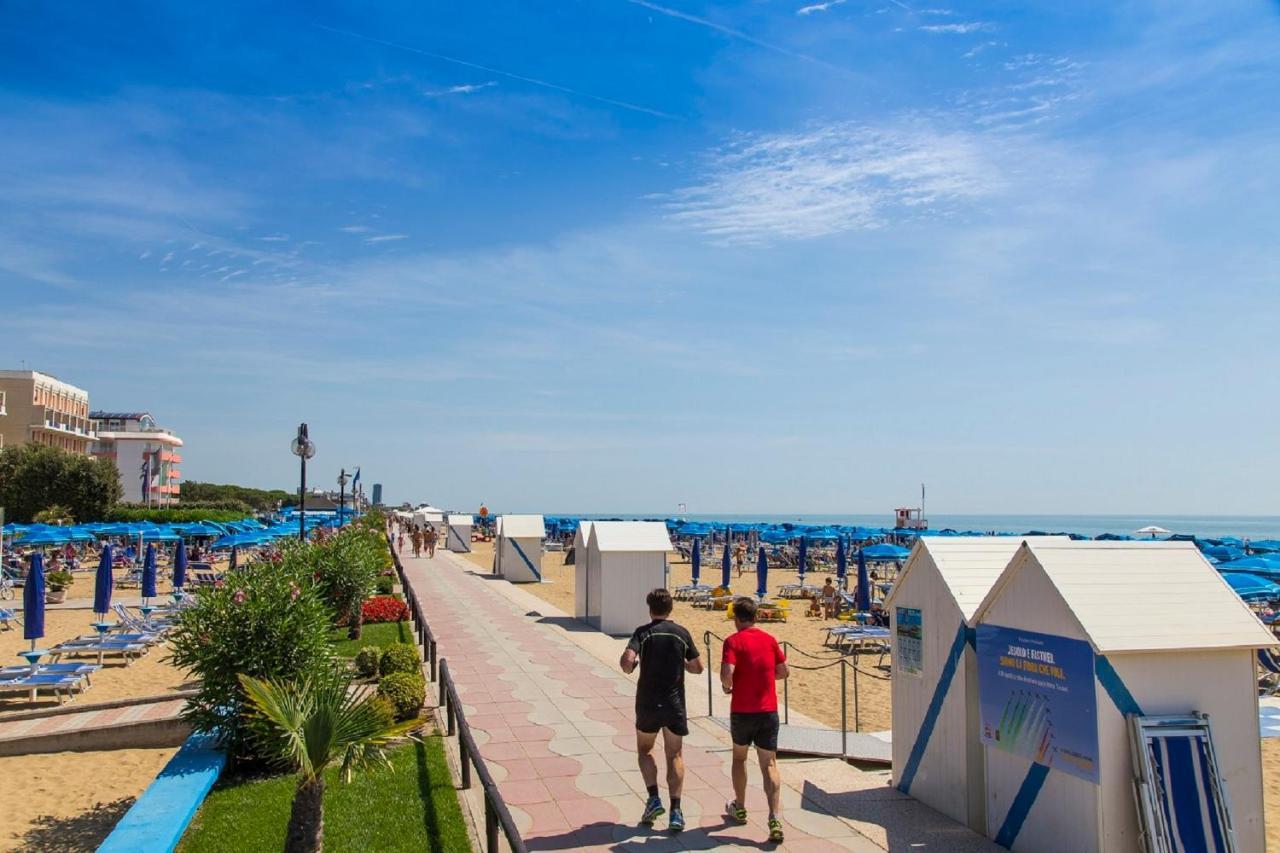 Apollo Apartment Lido di Jesolo Exterior photo